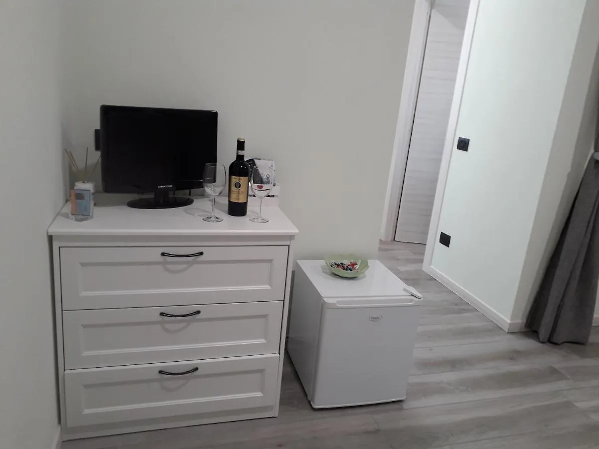 Casa Liberty Hotell Mandello del Lario