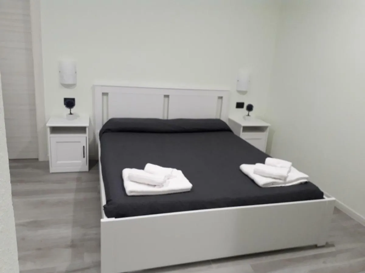 Guest house Casa Liberty Hotel Mandello del Lario Italy