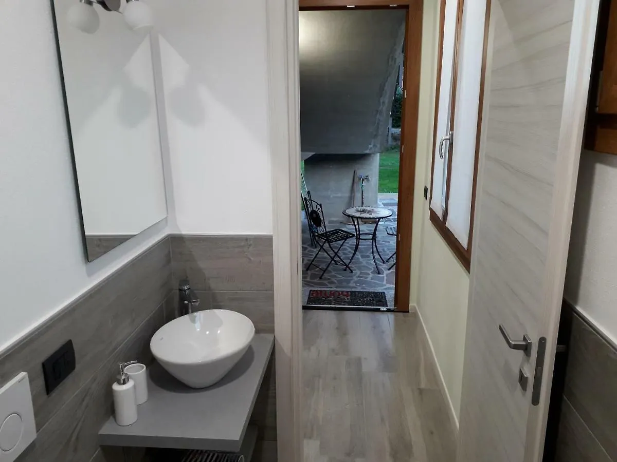 Casa Liberty Hotell Mandello del Lario