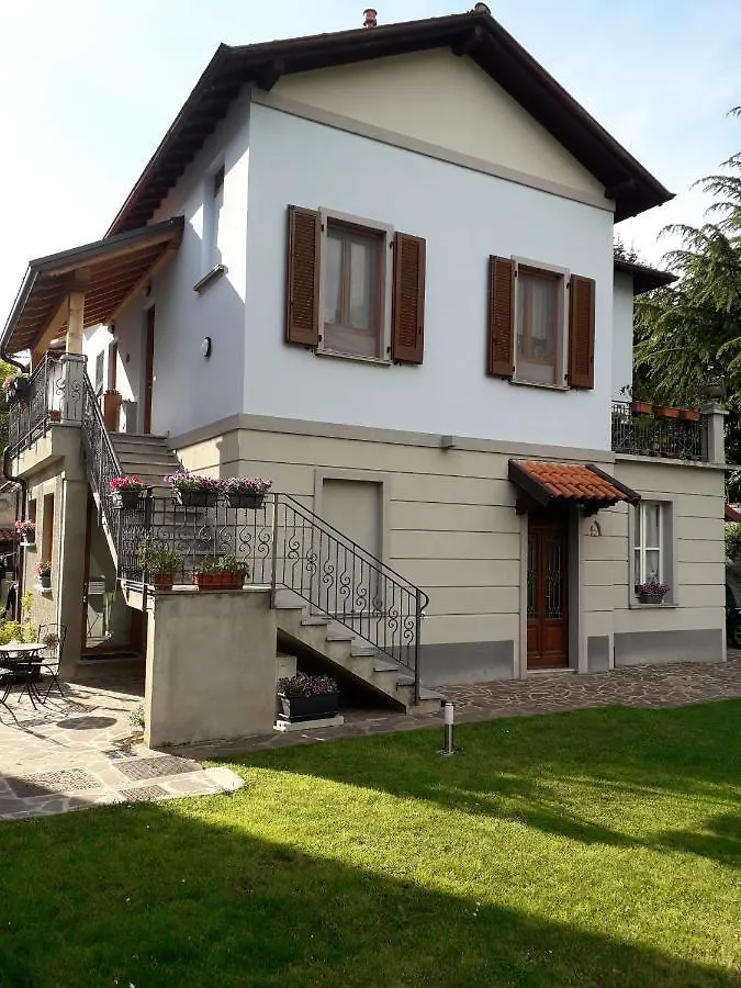 Pensionat Casa Liberty Hotell Mandello del Lario
